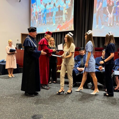 Uroczyste dyplomatorium i czepkowanie na Warszawskim Uniwersytecie Medycznym- 24.07.2025 r