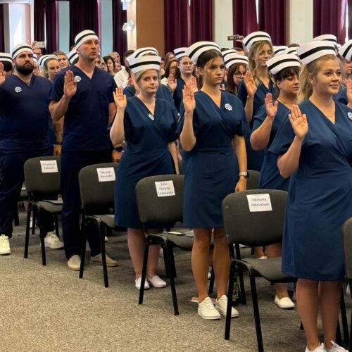 Warszawskiej Uczelni Medycznej im. T. Koźluka – graduacja i czepkowanie – 26.07.2025r.