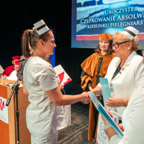 12.01.2026 r. Uroczyste Czepkowanie Absolwentów Pielęgniarstwa Akademii Nauk Stosowanych Mazovia