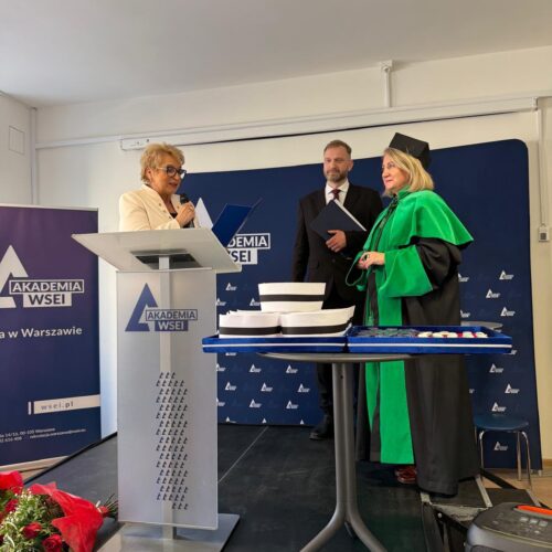 13.03.2026r.uroczystość wręczenia dyplomów absolwentom kierunku pielęgniarstwo w warszawskiej filii Lubelska Akademia WSEI