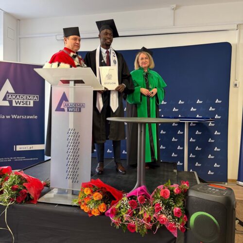 13.03.2026r.uroczystość wręczenia dyplomów absolwentom kierunku pielęgniarstwo w warszawskiej filii Lubelska Akademia WSEI